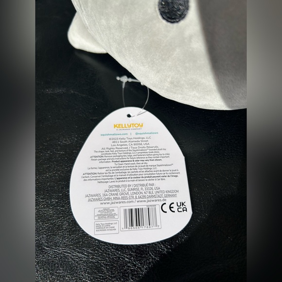 NWT Squishmallows Gordon the Shark 8inch gray white & sharp teeth smile Kellytoy - Picture 6 of 7